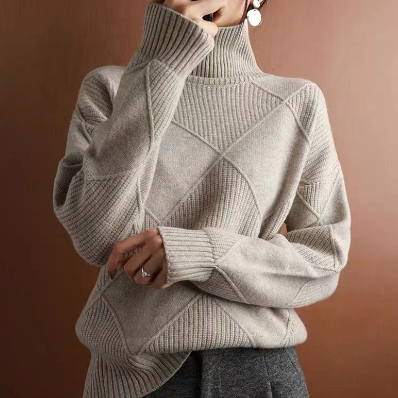 Malin™ Turtleneck